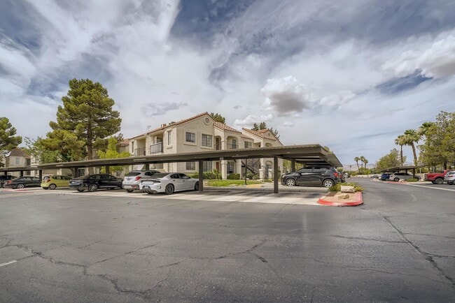 Building Photo - Central Spring Valley Condo Close to Shopping and Parks