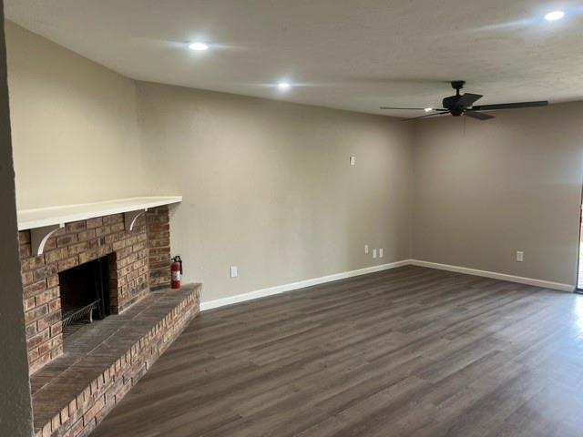 Building Photo - 6925 Glenhurst Dr