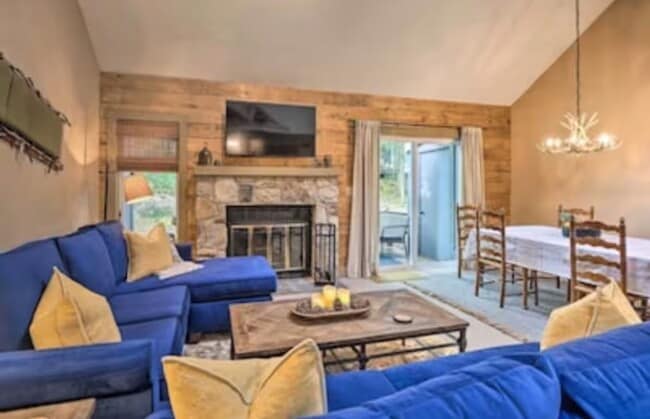 Building Photo - 44 Snow Plow Hill