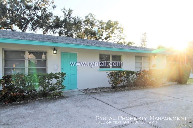 Building Photo - 6377 Gateway Ave