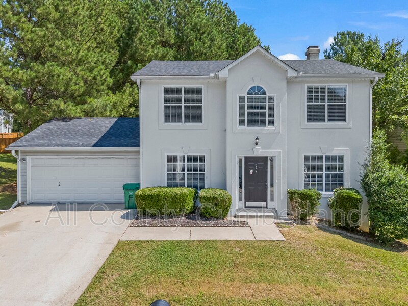 Primary Photo - 879 Stonebridge Crescent