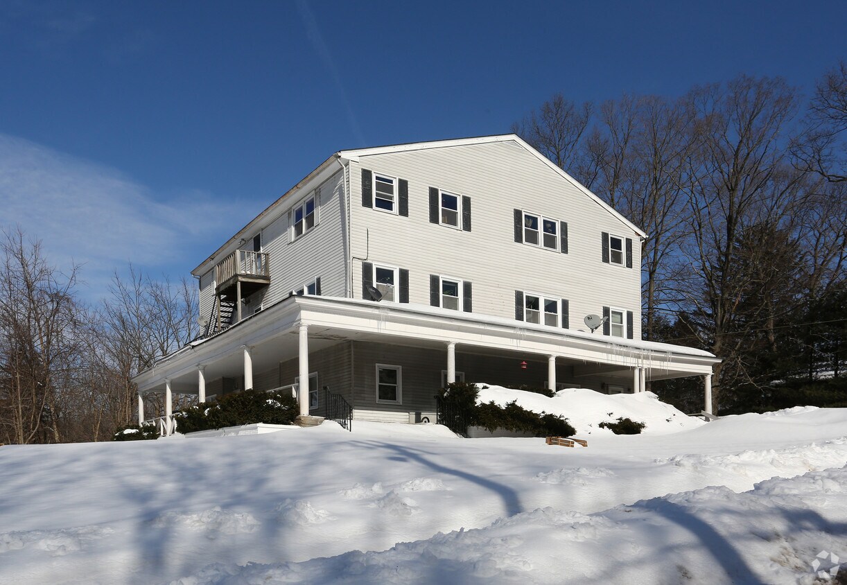 16 Atkins St, Meriden, CT 06450 Apartments in Meriden, CT