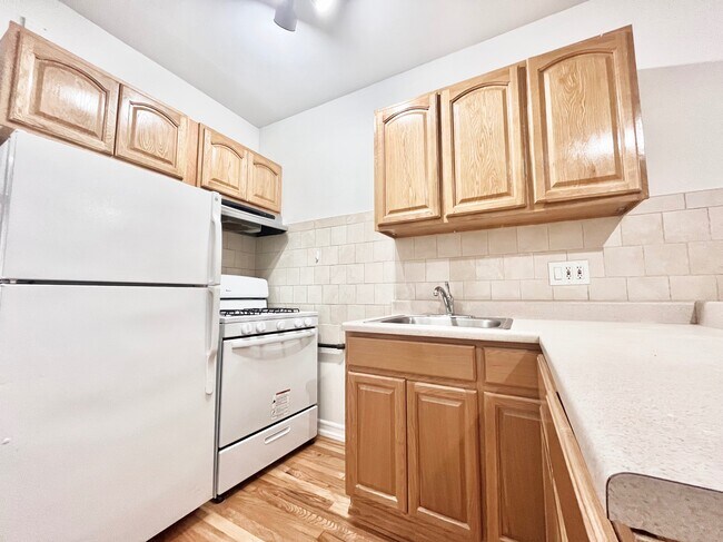Foto del edificio - 707 W 171st St