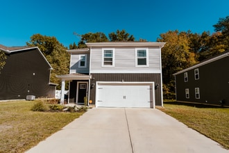 Building Photo - 47 Currant Cir