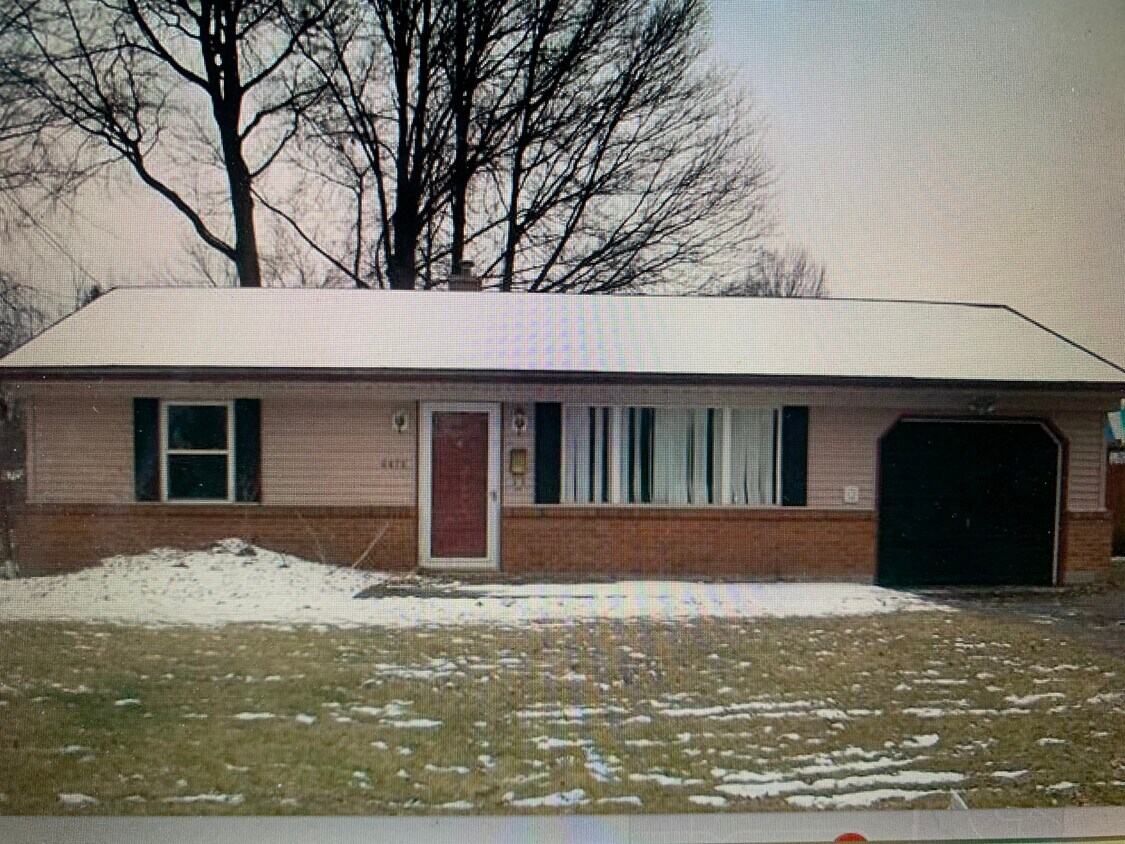 Primary Photo - 4475 Nantucket Dr