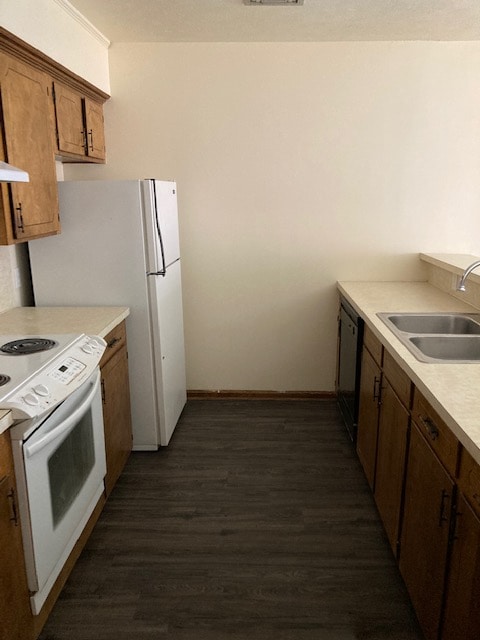 Building Photo - 5018 Desoto St