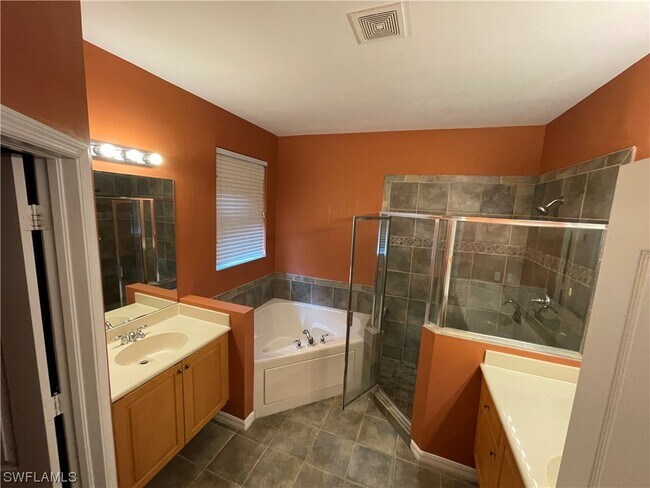Building Photo - 10245 S Golden Elm Dr