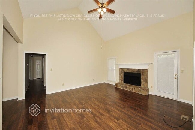 Building Photo - 1120 Jennings Dr