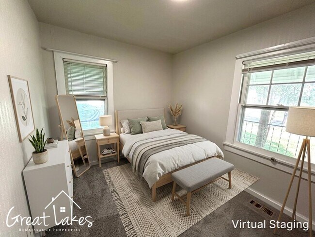 Foto del edificio - 24601 Tallman Ave