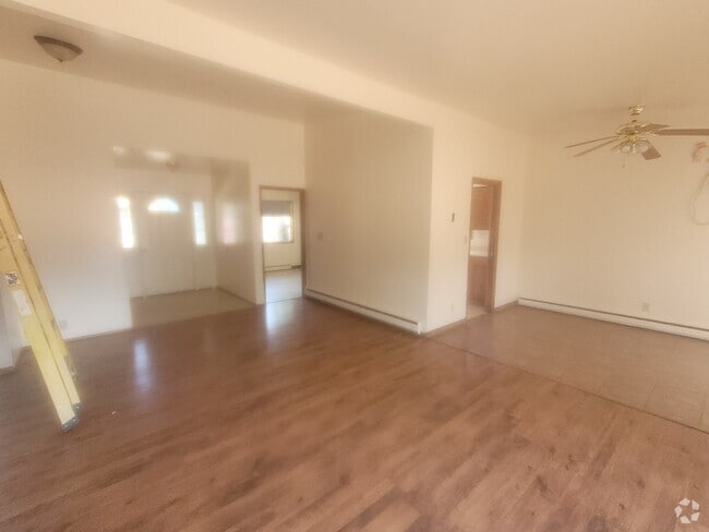 Building Photo - 9041 Forrestal Ln