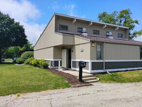 Building Photo - 6410 Normandy Dr
