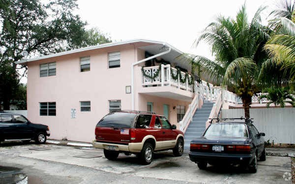 Foto del edificio - Sea Diamond Apartments