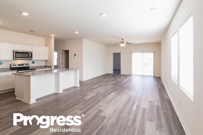 Building Photo - 257 Sedona Dr