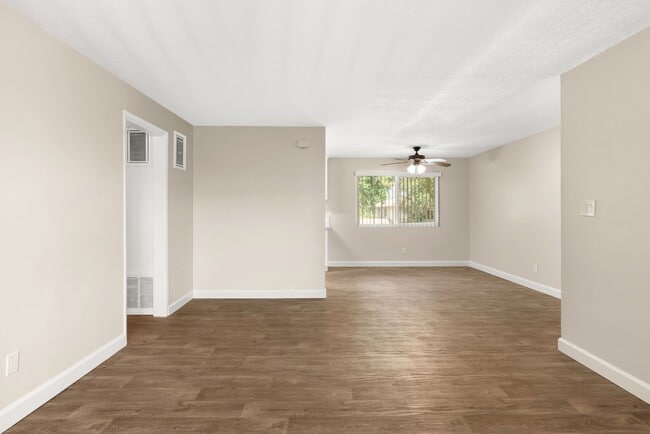 Interior Photo - Waldorf Apartments- Riverside, CA