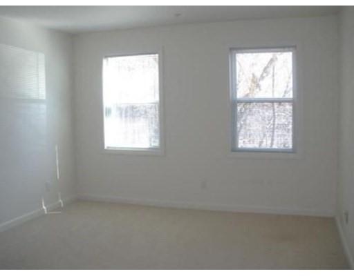 Foto del edificio - 2 bedroom in Tewksbury MA 01876