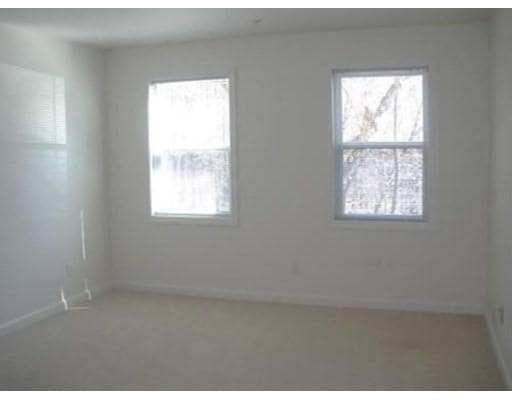 Building Photo - 2 bedroom in Tewksbury MA 01876