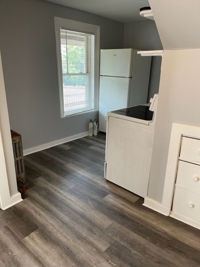 Foto del interior - 65 Giddings Street (4 Mill Rd)