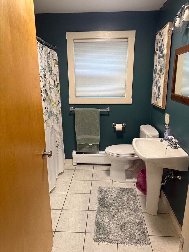 Foto del edificio - 57 Meetinghouse Rd