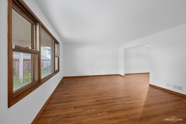 Building Photo - 1707 Smokey Ct