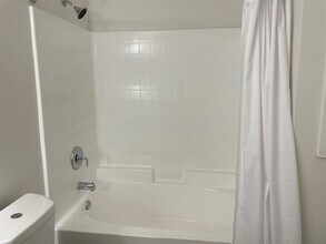 Interior Photo - Canvas LA