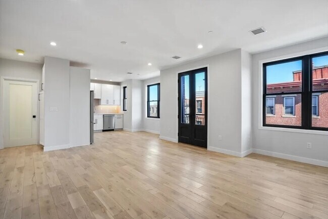 Foto del edificio - 210 Endicott St