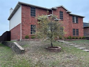 Building Photo - 2745 Ingram Cir