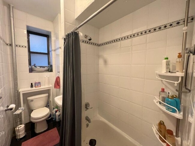 Building Photo - 2 bedroom in NEW YORK NY 10027