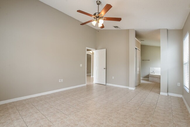Building Photo - 4616 Falcon Ave