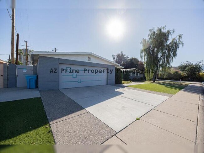 Photo - 3137 N 4th Ave House