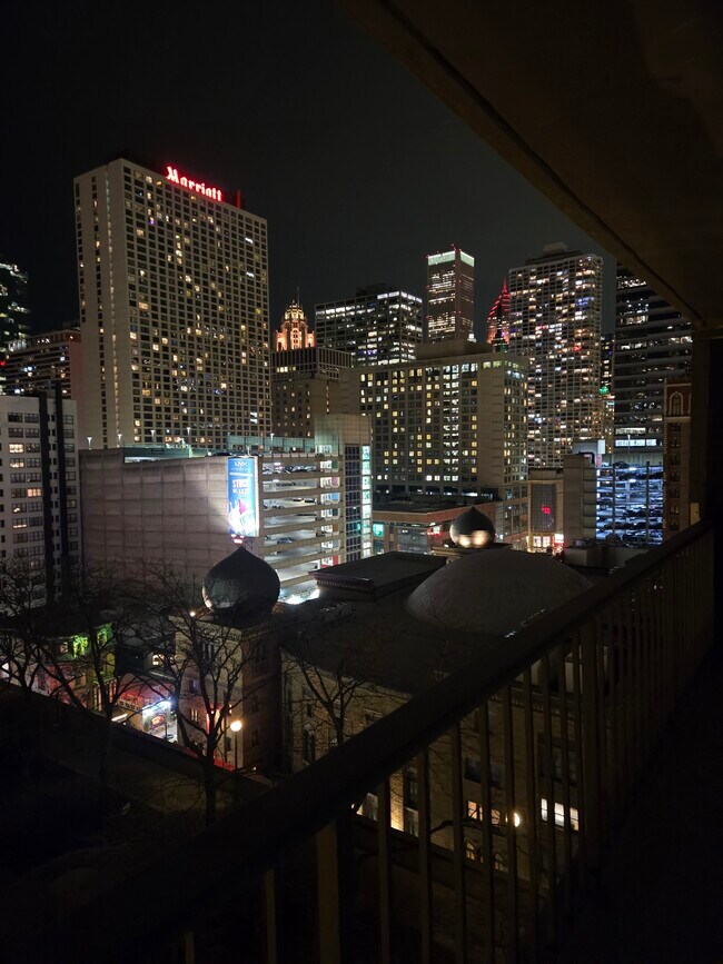 Foto del edificio - 10 E Ontario St