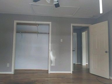 Building Photo - Beautiful home available