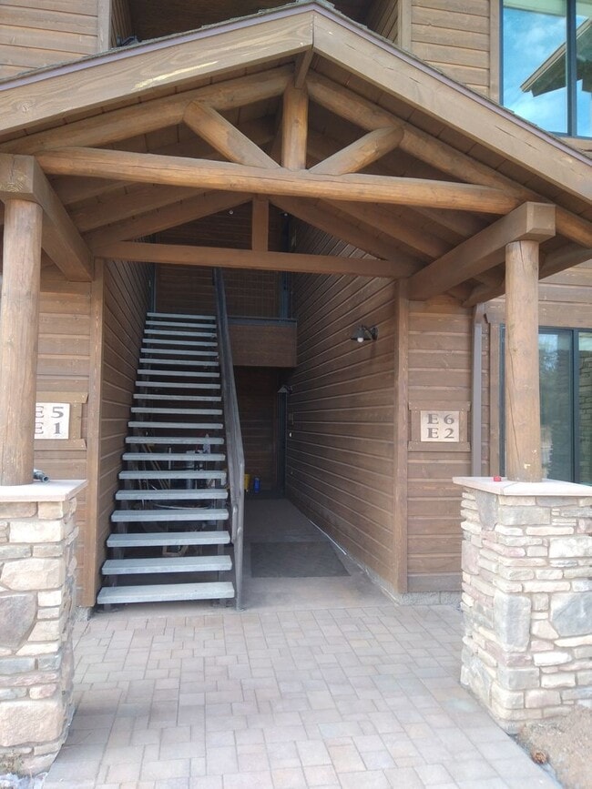 Building Photo - Bison Cove E1 - 2 Bed / 2 Bath Available