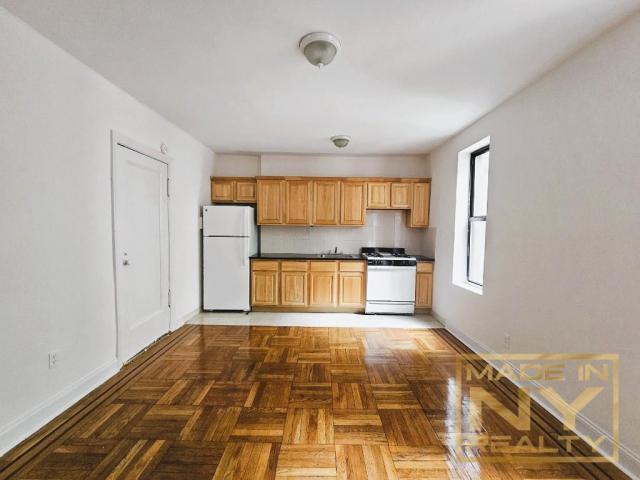 Foto principal - 1 bedroom in FLUSHING NY 11358