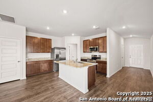 Foto del edificio - 529 Havarti Wy