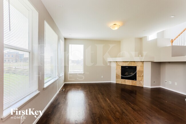 Building Photo - 10118 Uravan St