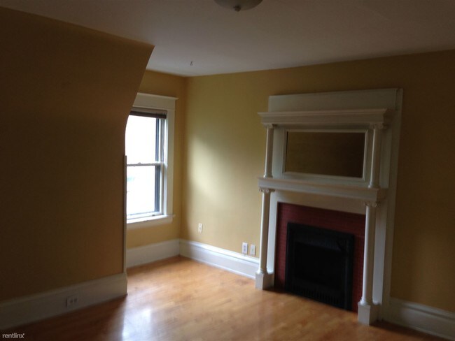 Building Photo - 161 Prospect Ave NE