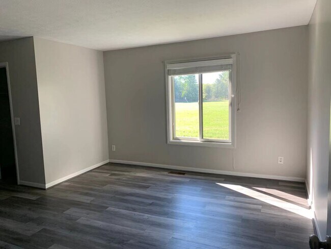 Building Photo - 1071 Crisfield Dr