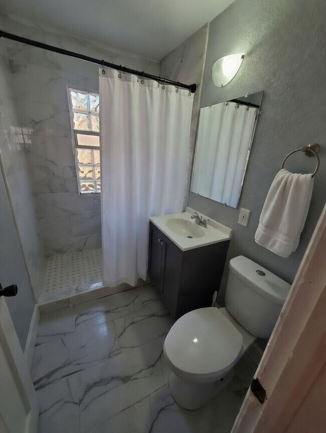 Foto del edificio - 4604 N 29th St