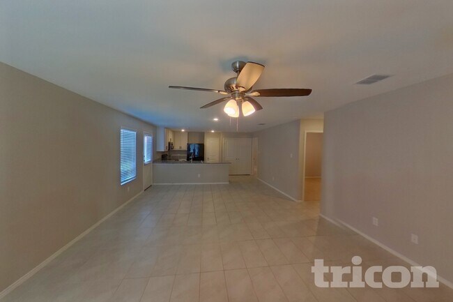 Foto del edificio - 6445 Middlebury Dr