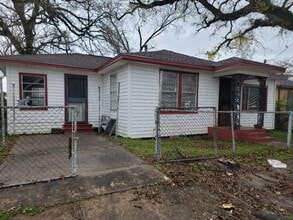 Building Photo - 5410 Margarita St
