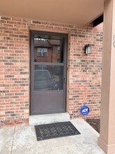 Building Photo - 10523 Briston Ct