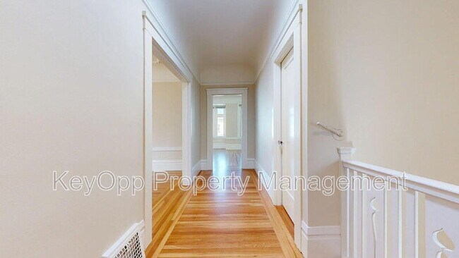 Foto del edificio - 769 18th Ave