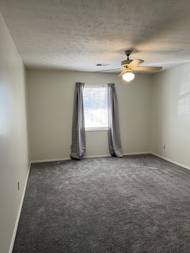 Foto del edificio - 1648 Raleigh Cir SE