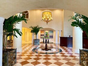 Building Photo - 20000 E Country Club Dr