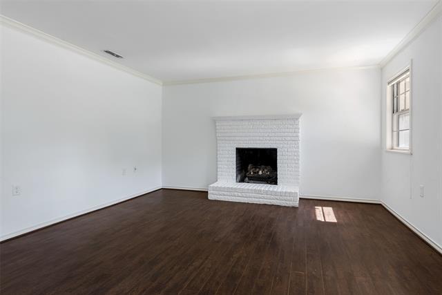 Foto del edificio - 616 Laurel Rd
