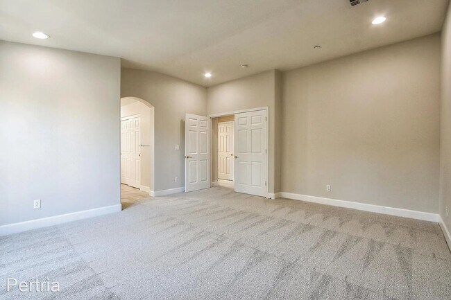 Building Photo - 3 br, 2.5 bath House - 778 Batista Drive