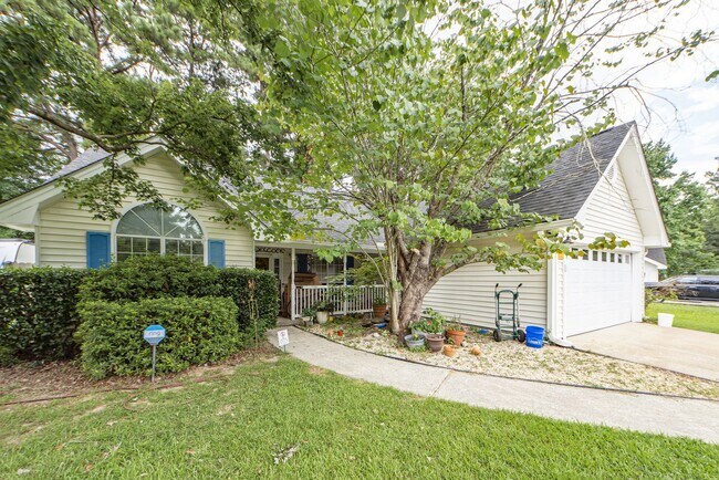 Foto del edificio - 2 Bedroom 2 Bath Townhouse in Corey Woods ...