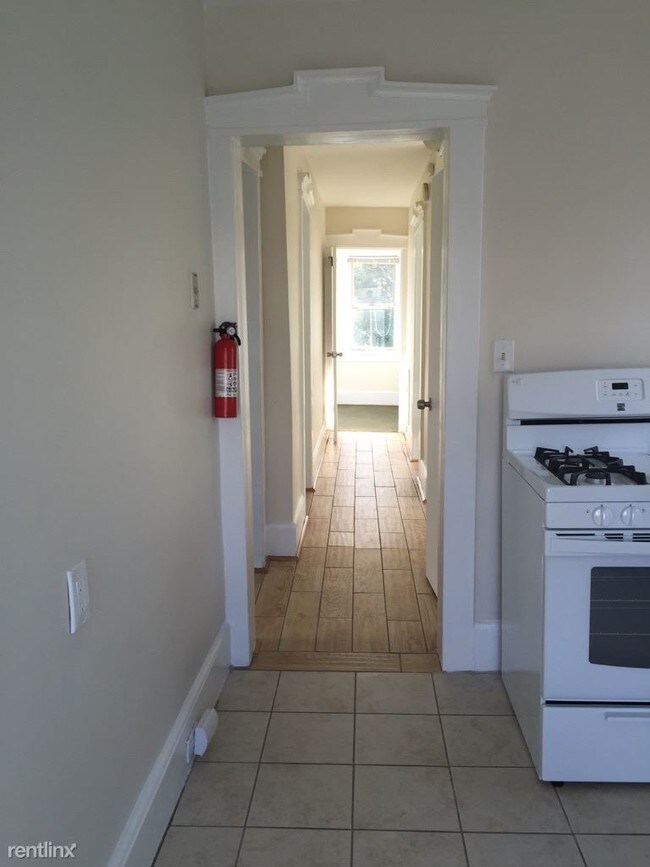 Foto del edificio - 131 Clinton Ave