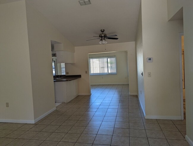 Building Photo - 1003 W Buttonbush Dr
