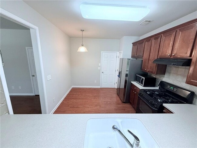Building Photo - 2089 Hailston Dr NW
